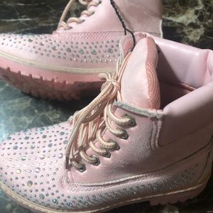 Brand new girls boots
